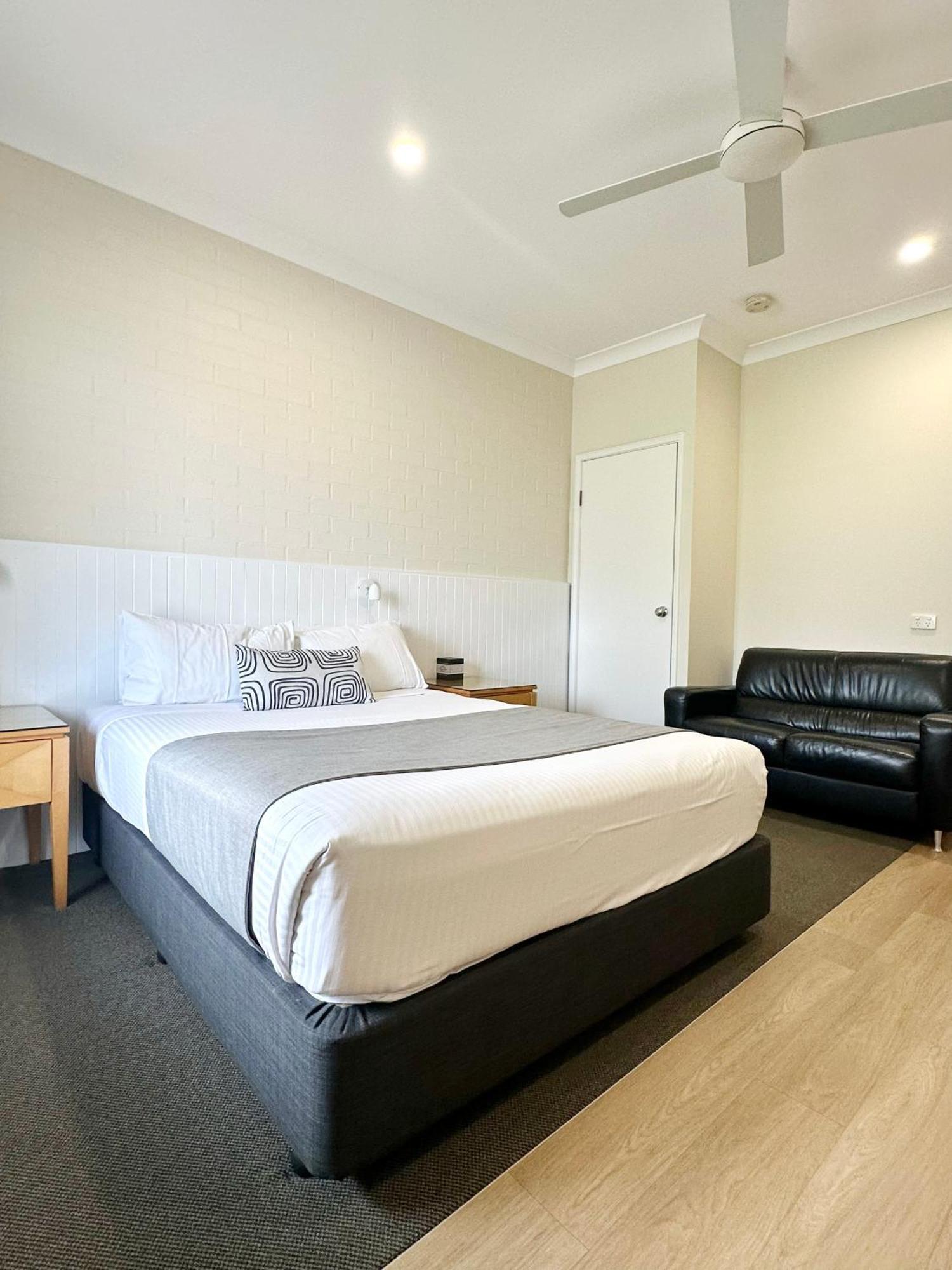 Catalina Macquarie Motel 3*