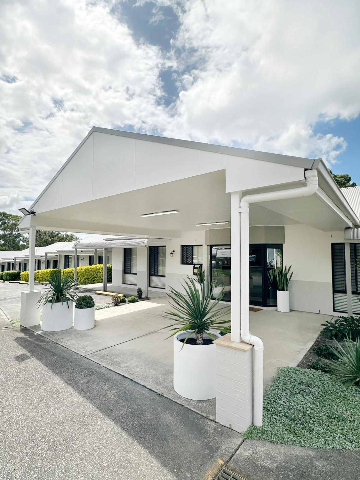 Catalina Macquarie Motel Toronto